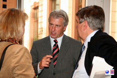 Im Gespräch nach der Sitzung