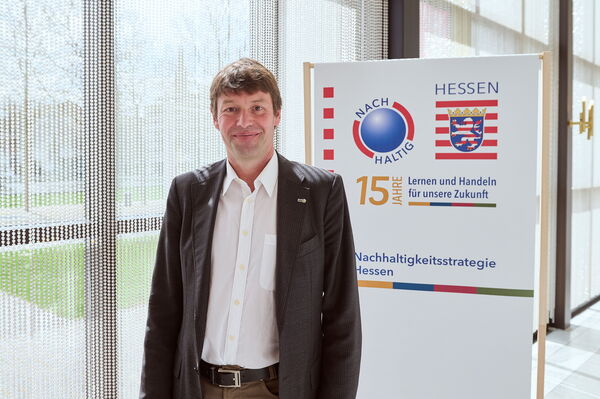 Steffen Wachter, Hessischer Volkshochschulverband, Portraitfoto