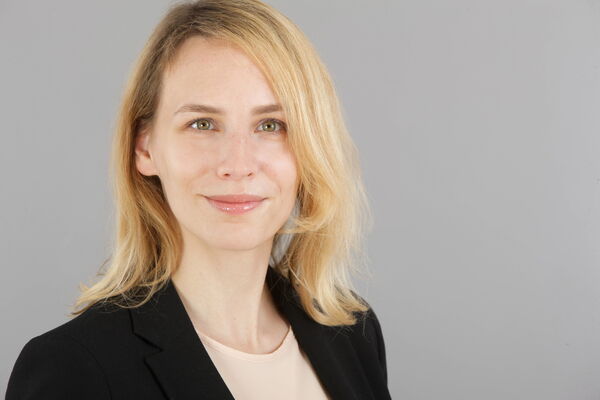 Dr. Jennifer Achten-Gozdowski, Portraitfoto