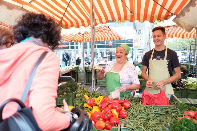 Erzeugermarkt Konstablerwache Frankfurt, Foto: Dirk Beichert