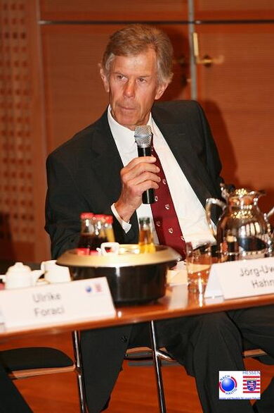 Die Mitglieder der Nachhaltigkeitskonferenz diskutieren