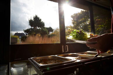 Blick auf das Mittagessen