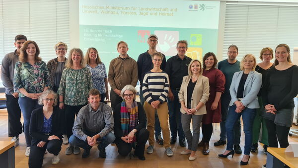 19. Sitzung Runder Tisch BNE, Gruppenfoto