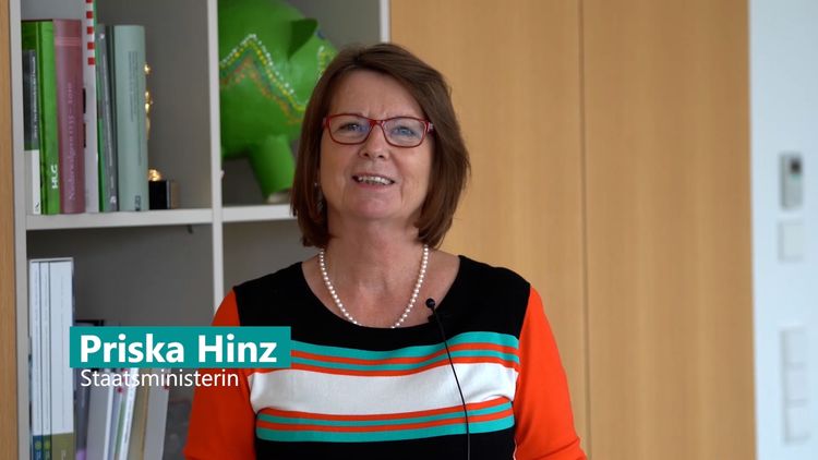 Priska Hinz, Hessische Umweltministerin