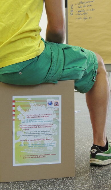 Neue Ideen und wiederverwendete Hocker - © HMUKLV