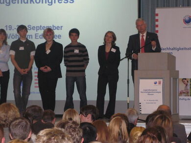 Ergebnispräsentation mit Ministerpräsident Koch