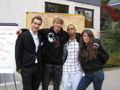 Junge Teilnehmerinnen und Teilnehmer