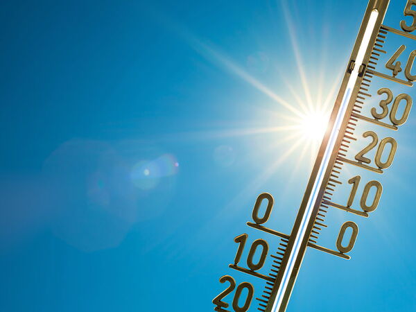 Thermometer in der Sonne