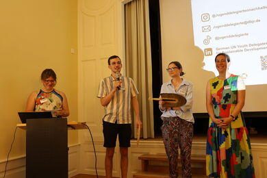 Hanna Kramer (IfLS) führte als Moderatorin durch die Veranstaltung.